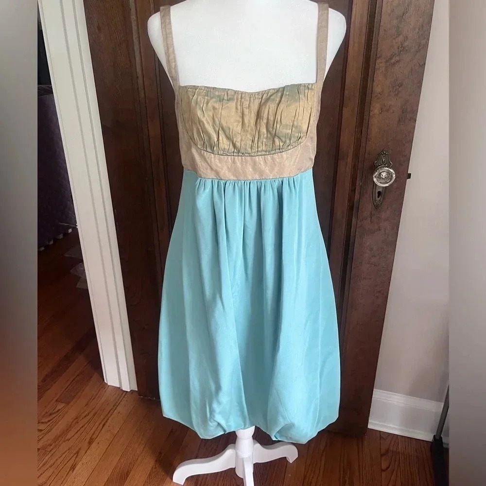 Nicole Miller Blue and Gold Silk Shift Sleeveless Dress Women Size M, 6